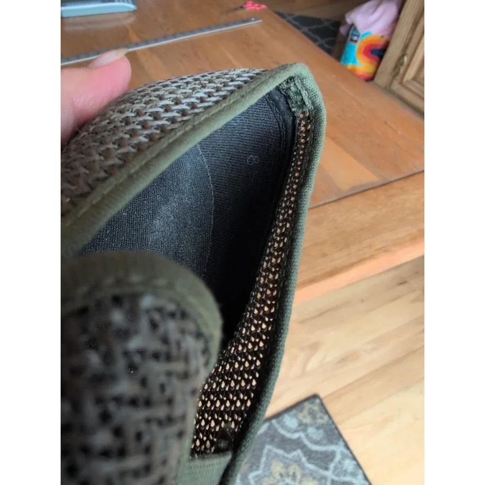 Olympian Green AiryOpen Weave Cool Summer Slip On Shoes Men's‎ Size 8 EUC